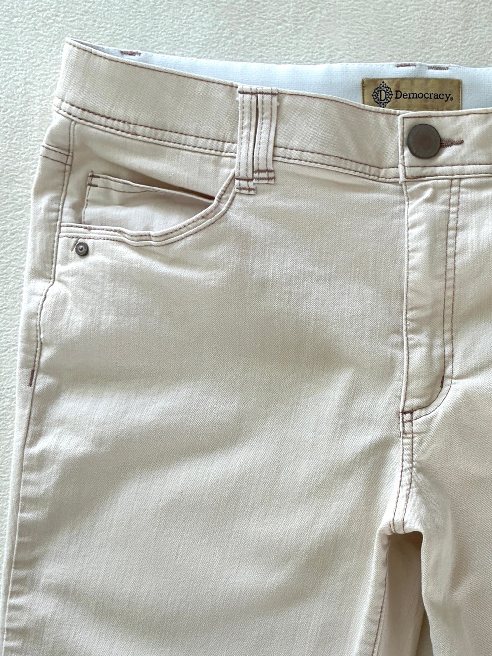Democracy Cropped Jeans 16 Cream Ivory Straight Leg Stretch Raw Frayed Hem Denim - Picture 4 of 14